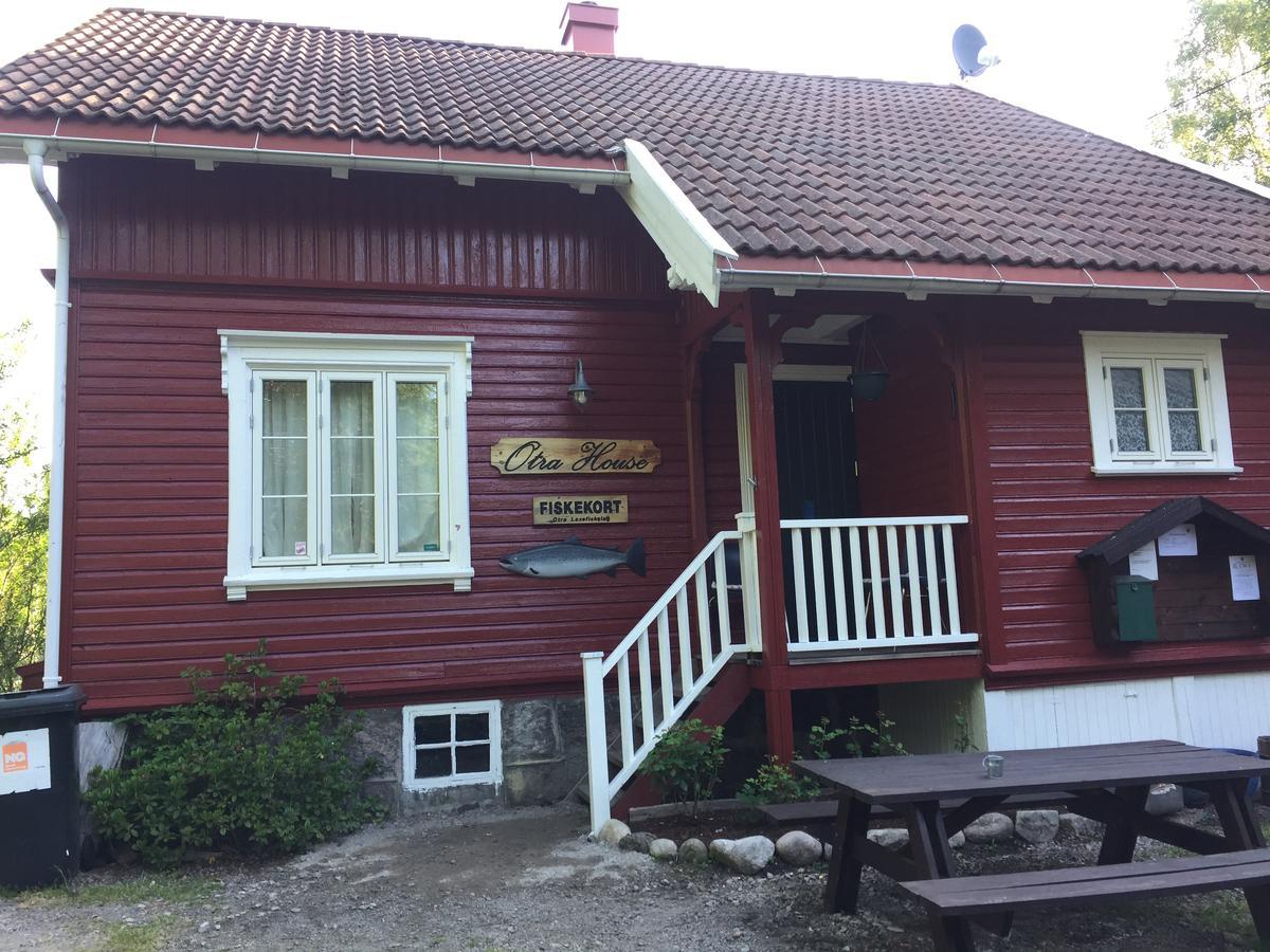 Otra Inn Vennesla Bagian luar foto